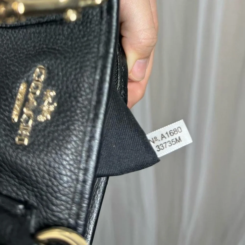 Coach black leather hand & crossbody bag - Picture 8 of 8